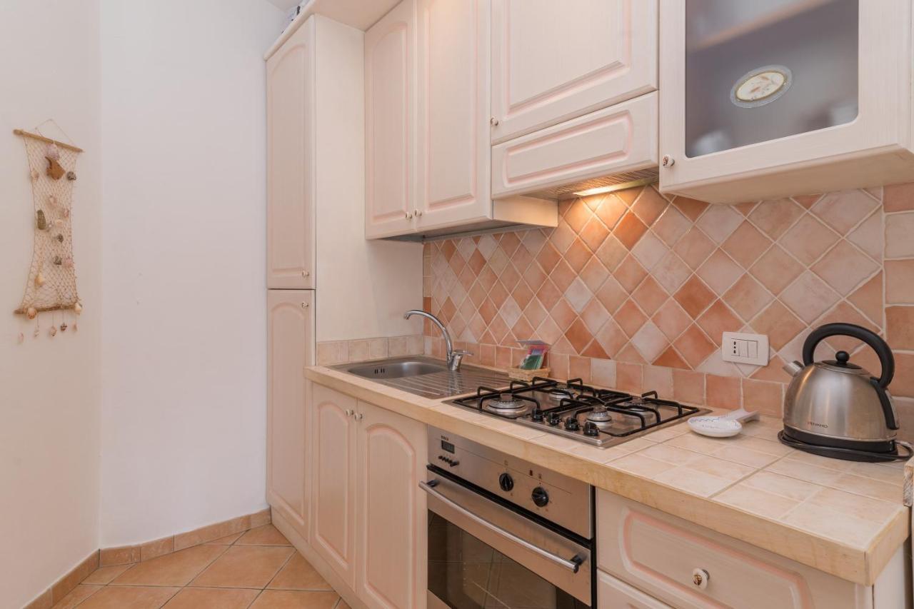 Dimora Di Rosy Pittulongu - Happy Rentals Ольбія Екстер'єр фото